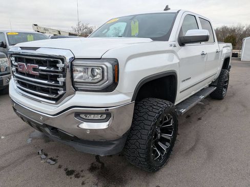 Used 2018 GMC Sierra 1500 SLT w/ SLT Premium Package image 2