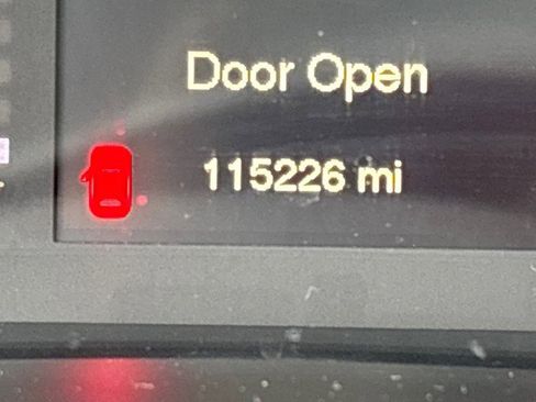 Used 2014 Jeep Cherokee Latitude image 13