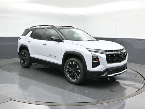 New 2026 Chevrolet Equinox RS w/ Convenience Package III image 7