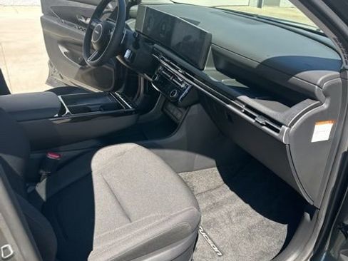 Used 2025 Hyundai Tucson SEL AWD/4WD image 31