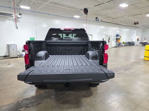 New 2026 Chevrolet Silverado 1500 ZR2 image 12