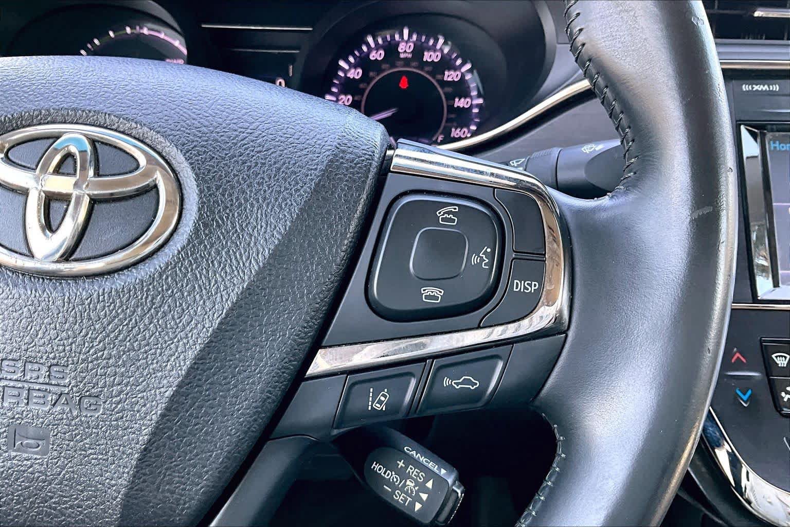 Used 2017 Toyota Avalon Limited FWD image 25