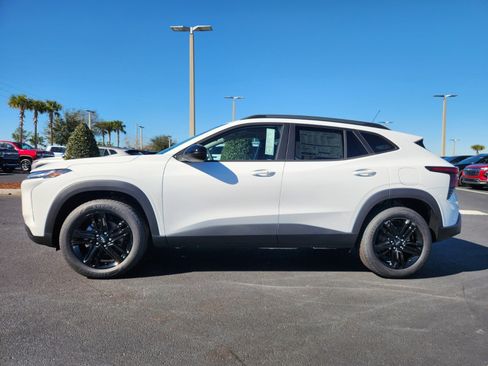 New 2026 Chevrolet Trax ACTIV w/ Sunroof Package image 3