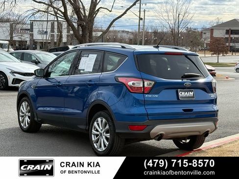 Used 2017 Ford Escape Titanium image 5