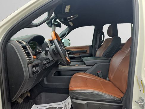 Used 2022 RAM 2500 Limited AWD/4WD image 8