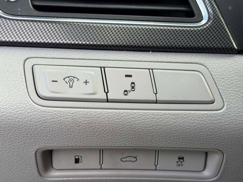 Used 2015 Hyundai Sonata Sport w/ Option Group 03 image 18