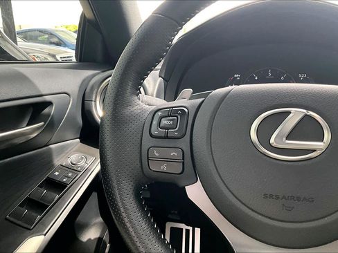 Used 2022 Lexus IS 350 F Sport RWD image 22