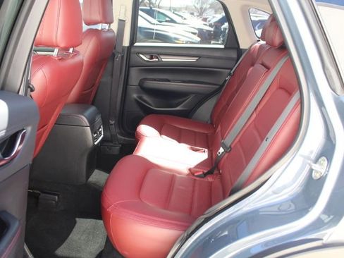 Used 2023 MAZDA CX-5 Carbon Edition image 33