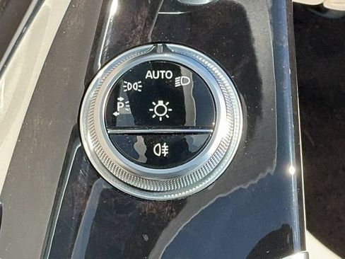 Used 2024 Mercedes-Benz Maybach S 580 4MATIC image 40