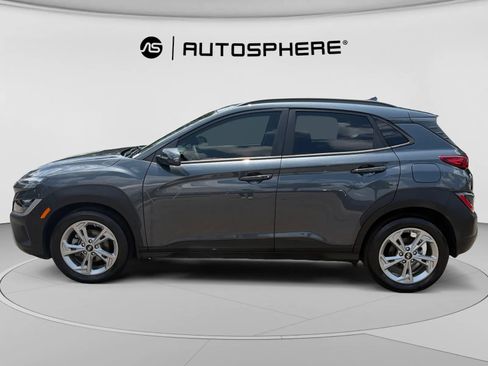 Used 2023 Hyundai Kona SEL w/ Cargo Package FWD image 4