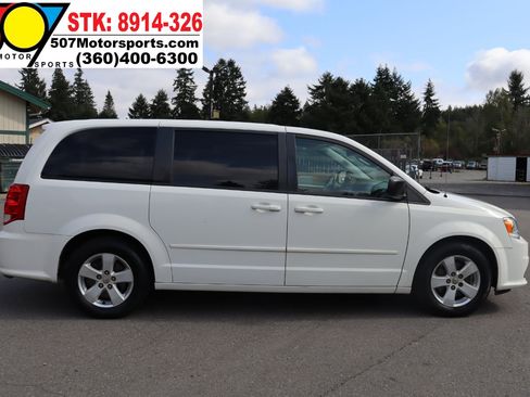 Used 2013 Dodge Grand Caravan SE image 8
