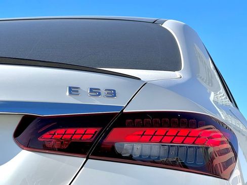 Certified 2021 Mercedes-Benz E 53 AMG E 53 AMG image 17