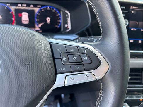 Used 2023 Volkswagen Taos SEL image 23