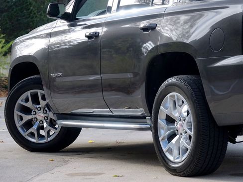 Used 2018 GMC Yukon SLT w/ Open Road Package image 33