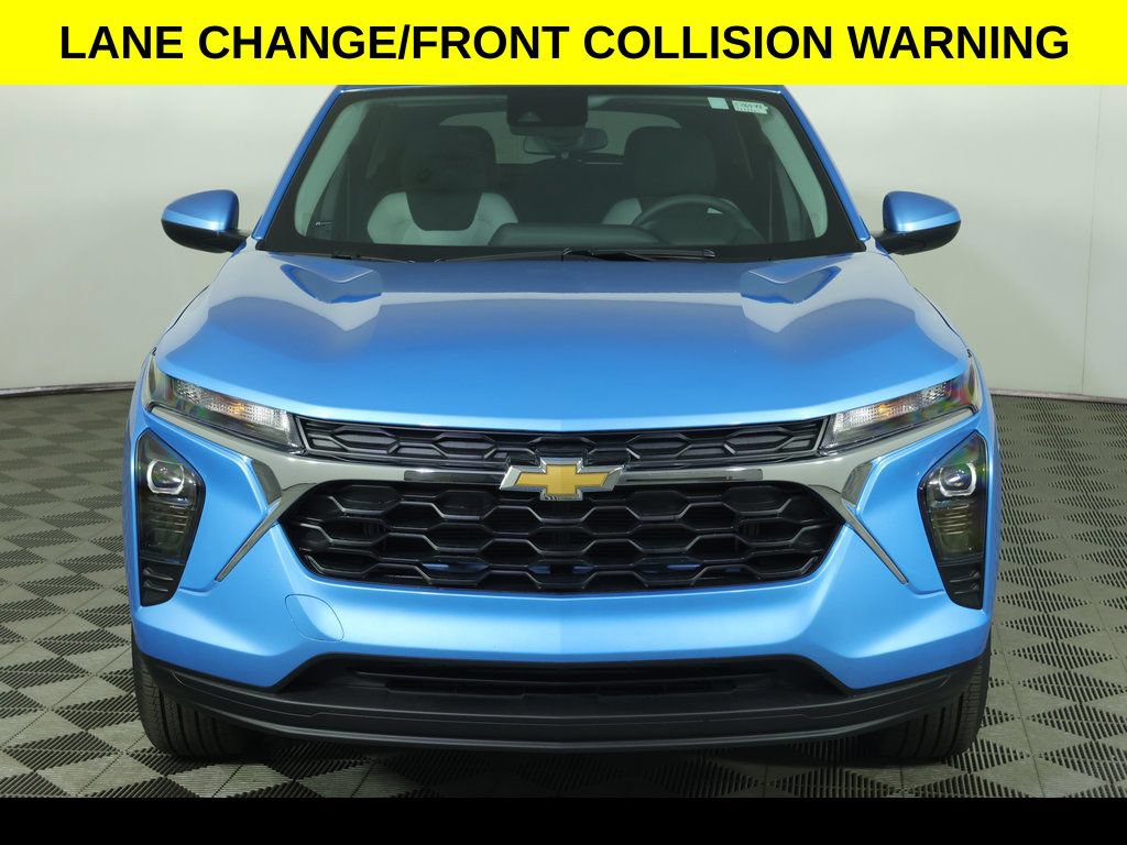 New 2026 Chevrolet Trax LS w/ LS Convenience Package FWD image 8