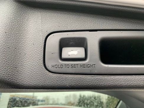 Used 2022 Honda CR-V EX-L image 6