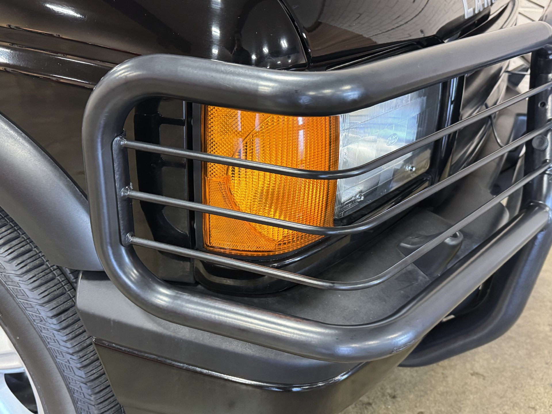 Used 2000 Land Rover Discovery AWD/4WD image 17