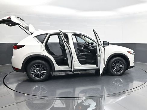 Used 2019 MAZDA CX-5 Sport image 57