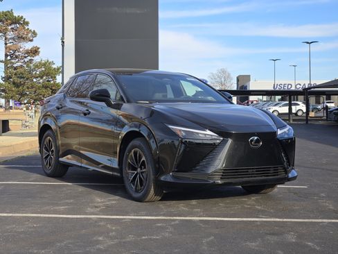 New 2026 Lexus RZ 350e 2WD w/ Convenience Package image 2