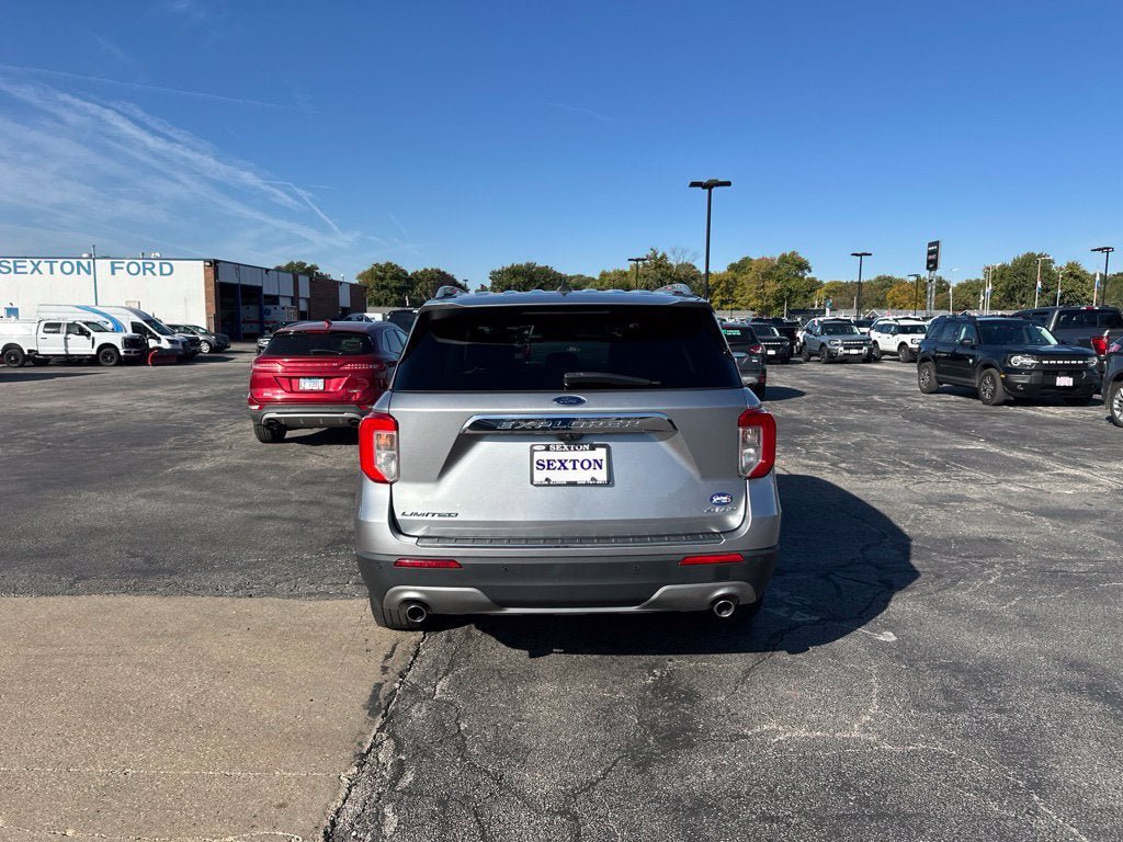 Certified 2022 Ford Explorer Limited AWD/4WD image 6