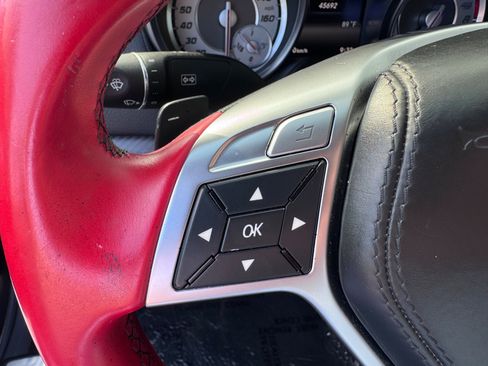 Used 2016 Mercedes-Benz SL 550 image 19