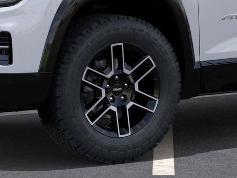 New 2027 GMC Terrain AT4 w/ Convenience Package III AWD/4WD image 10