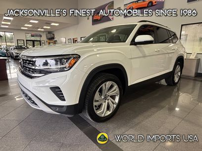 Used 2023 Volkswagen Atlas SE w/ Panoramic Sunroof Package