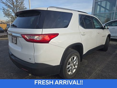 Used 2018 Chevrolet Traverse LT image 3