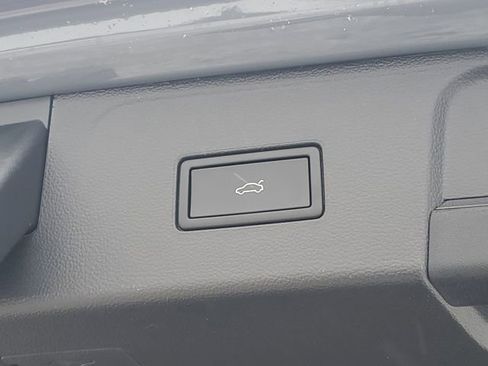 New 2026 Volkswagen Atlas SE AWD/4WD image 9