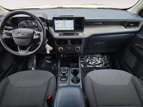 Used 2022 Ford Maverick XL image 3