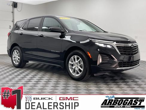Used 2024 Chevrolet Equinox LT w/ LPO, Floor Liner Package FWD image 1