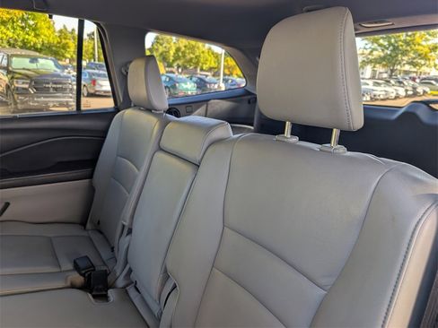 Used 2019 Honda Pilot EX-L image 17