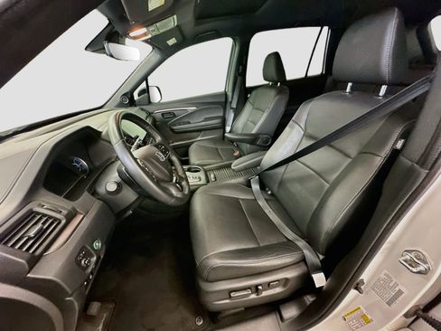 Used 2023 Honda Passport EX-L image 13