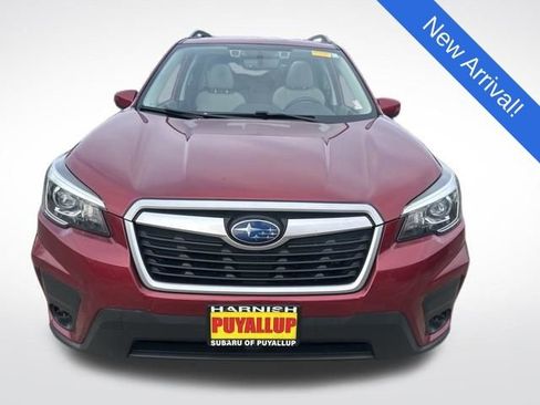 Used 2020 Subaru Forester Premium image 2