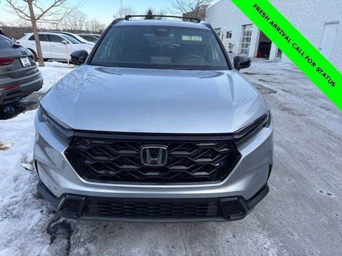 Used 2023 Honda CR-V Sport image 2