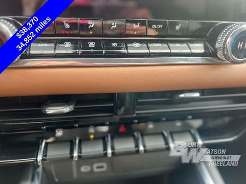 Used 2024 GMC Canyon AT4 w/ Canyon Safety Plus Package image 15