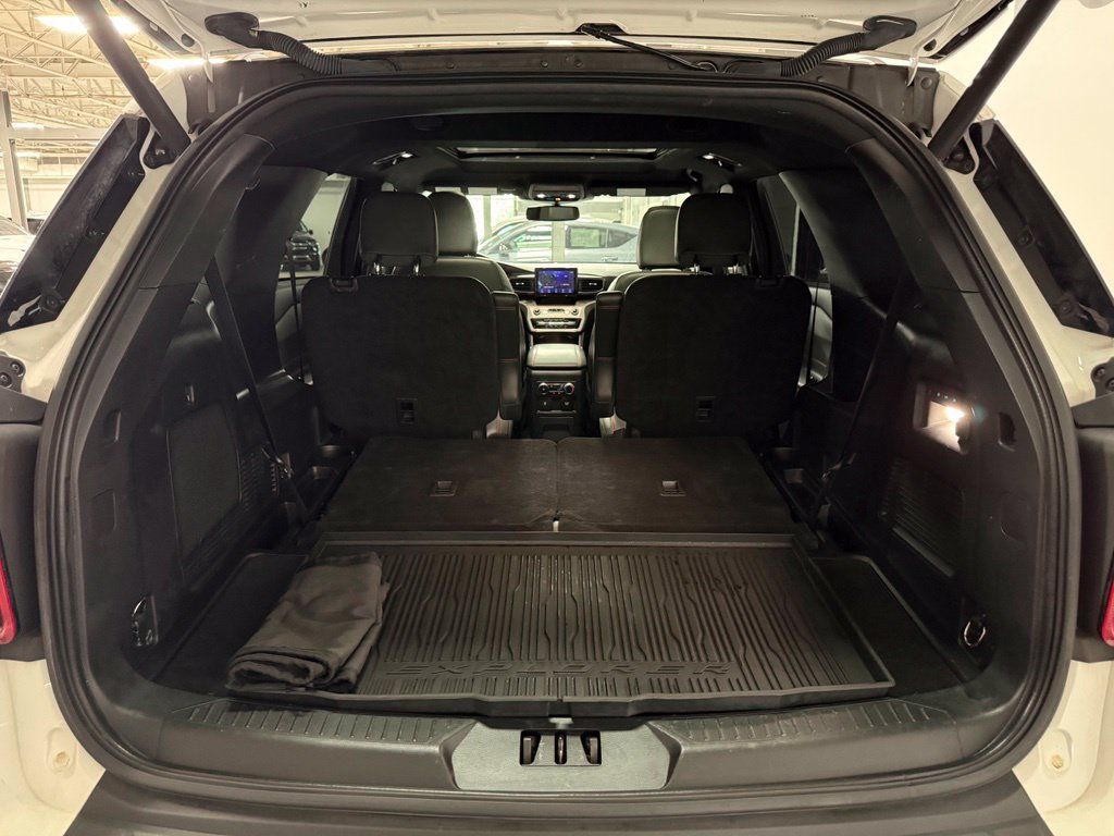 Used 2023 Ford Explorer Timberline w/ Timberline Technology Package AWD/4WD image 17