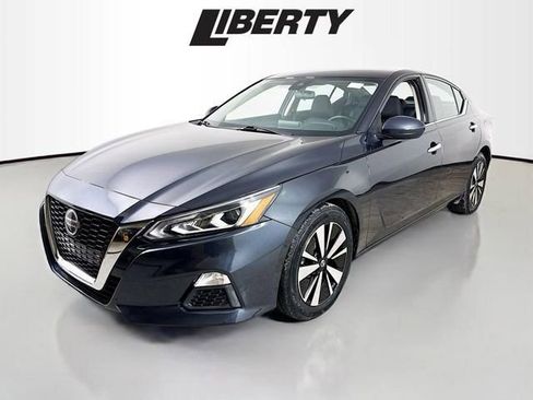Used 2022 Nissan Altima 2.5 SV image 3