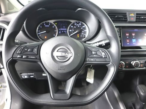 Certified 2025 Nissan Versa S w/ Trunk Package image 10