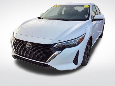 Used 2024 Nissan Sentra SV w/ All-Weather Package FWD image 5