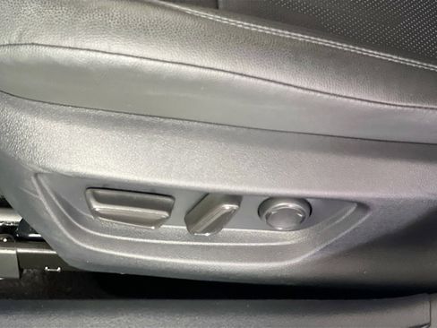 Used 2025 Toyota Camry XSE image 15