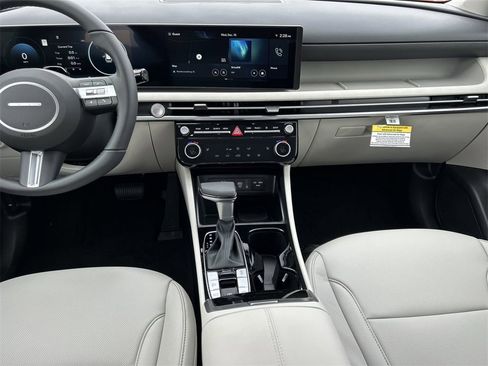 New 2026 Hyundai Tucson SEL image 4