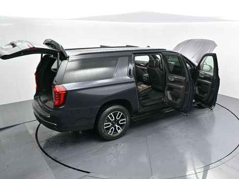 Used 2023 GMC Yukon XL AT4 w/ AT4 Premium Package image 44