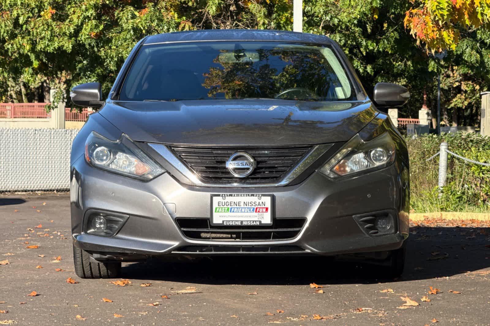 Used 2018 Nissan Altima 3.5 SL FWD image 10