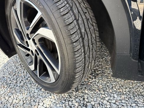 Used 2023 Chevrolet Bolt LT image 30