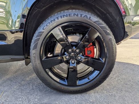 New 2026 Land Rover Defender 110 X image 9