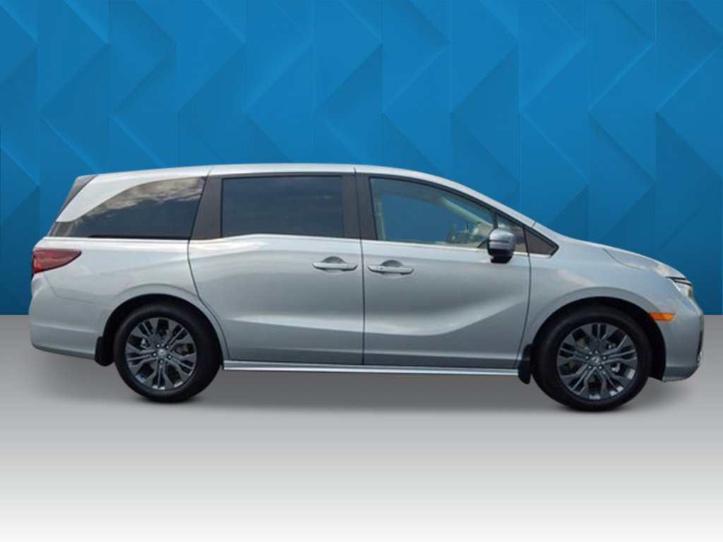 New 2027 Honda Odyssey Touring image 11