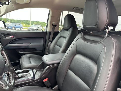 Used 2020 Chevrolet Colorado Z71 AWD/4WD image 16