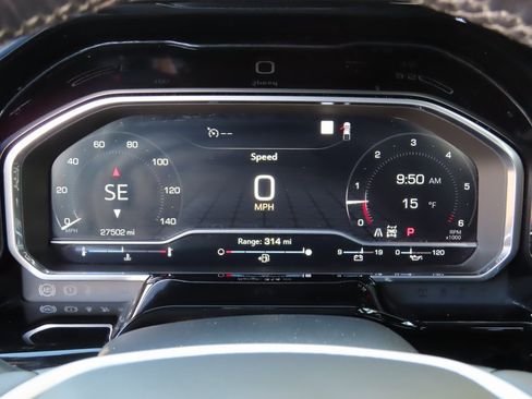 Certified 2022 GMC Sierra 1500 Elevation w/ LPO, Elevation Black Package image 23