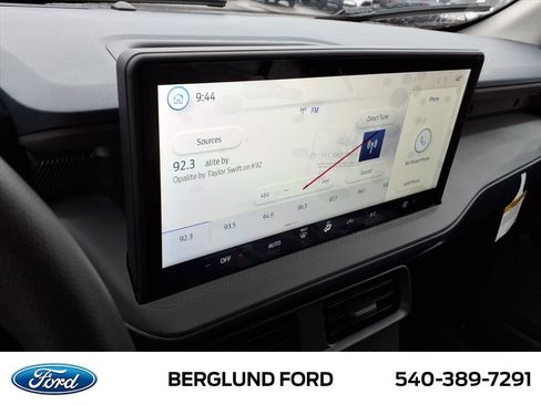 New 2025 Ford Maverick XL w/ 4K Tow Package image 14